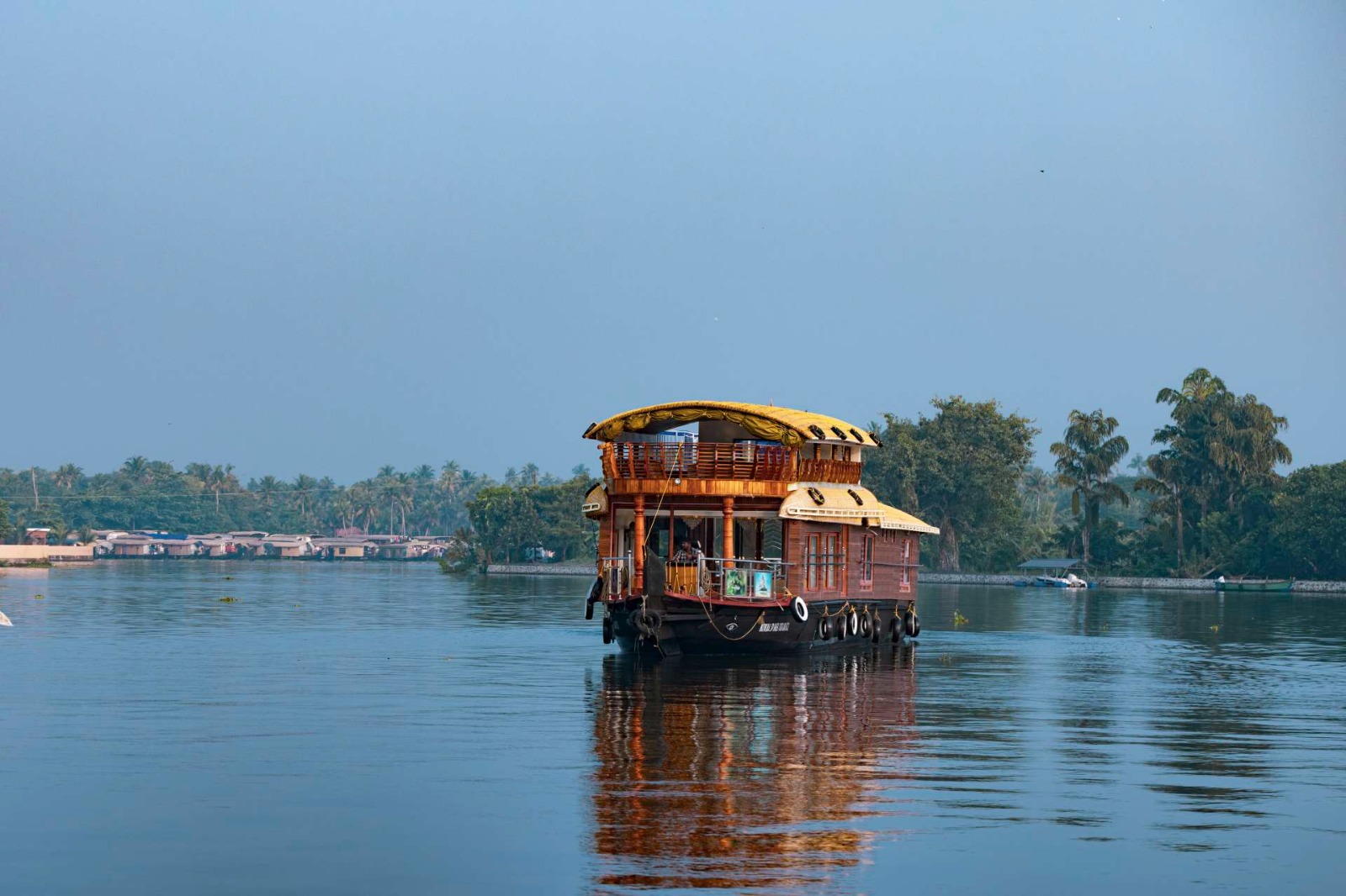 Karuthamma 2 bed Deluxe 