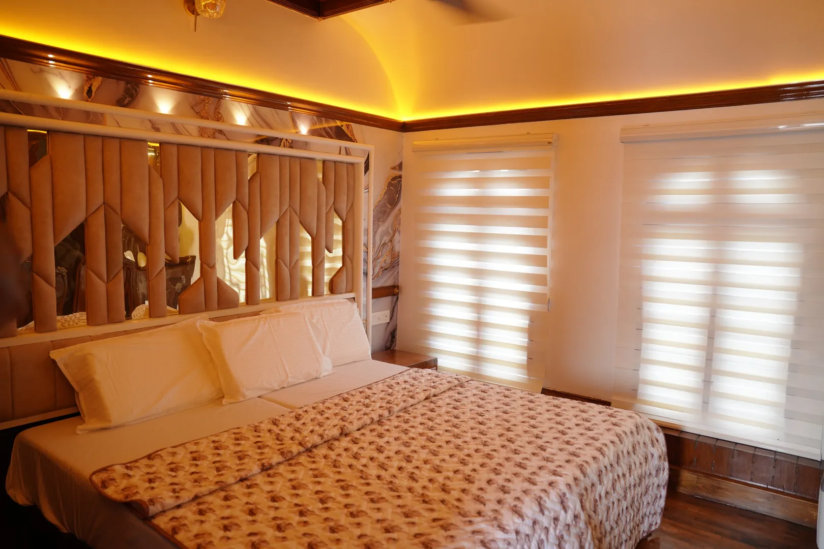 Bed O Inn Deluxe