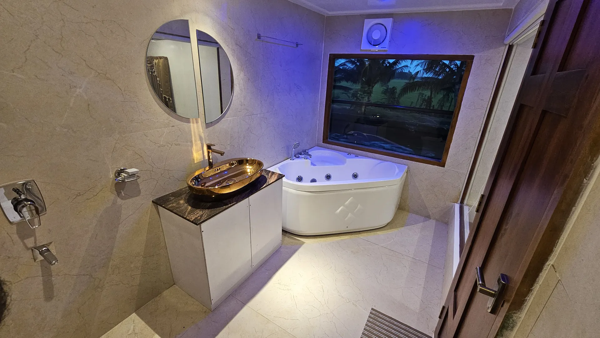 Catilia Luxury 