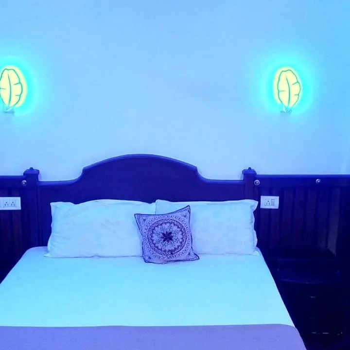 Manikandan Deluxe